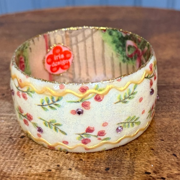 Iris Design Wide Resin Bangle Bracelet Hand Painted Floral Glitter Accents - Picture 3 of 11